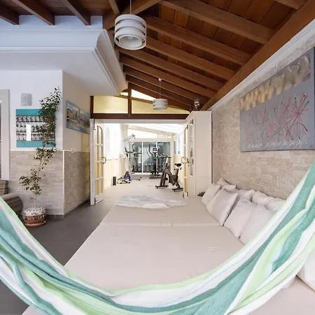 Luxury Villa Playa Duque, Private Pool & Aircon, Costa Adeje, Tenerife