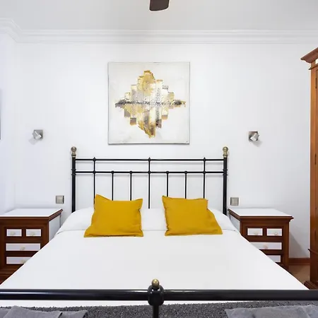 Luxury With Private Pool & Aircon, Costa Adeje, Tenerife Villa *