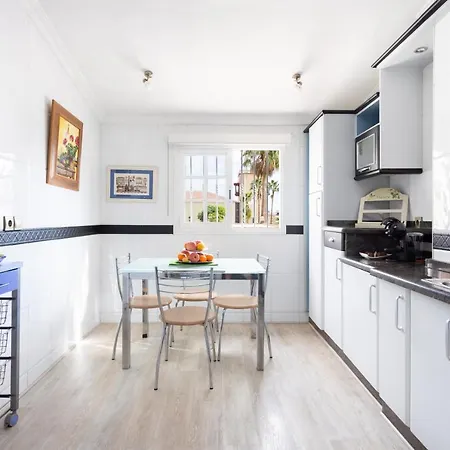 Luxury With Private Pool & Aircon, Costa Adeje, Tenerife Villa Costa Adeje (Tenerife)